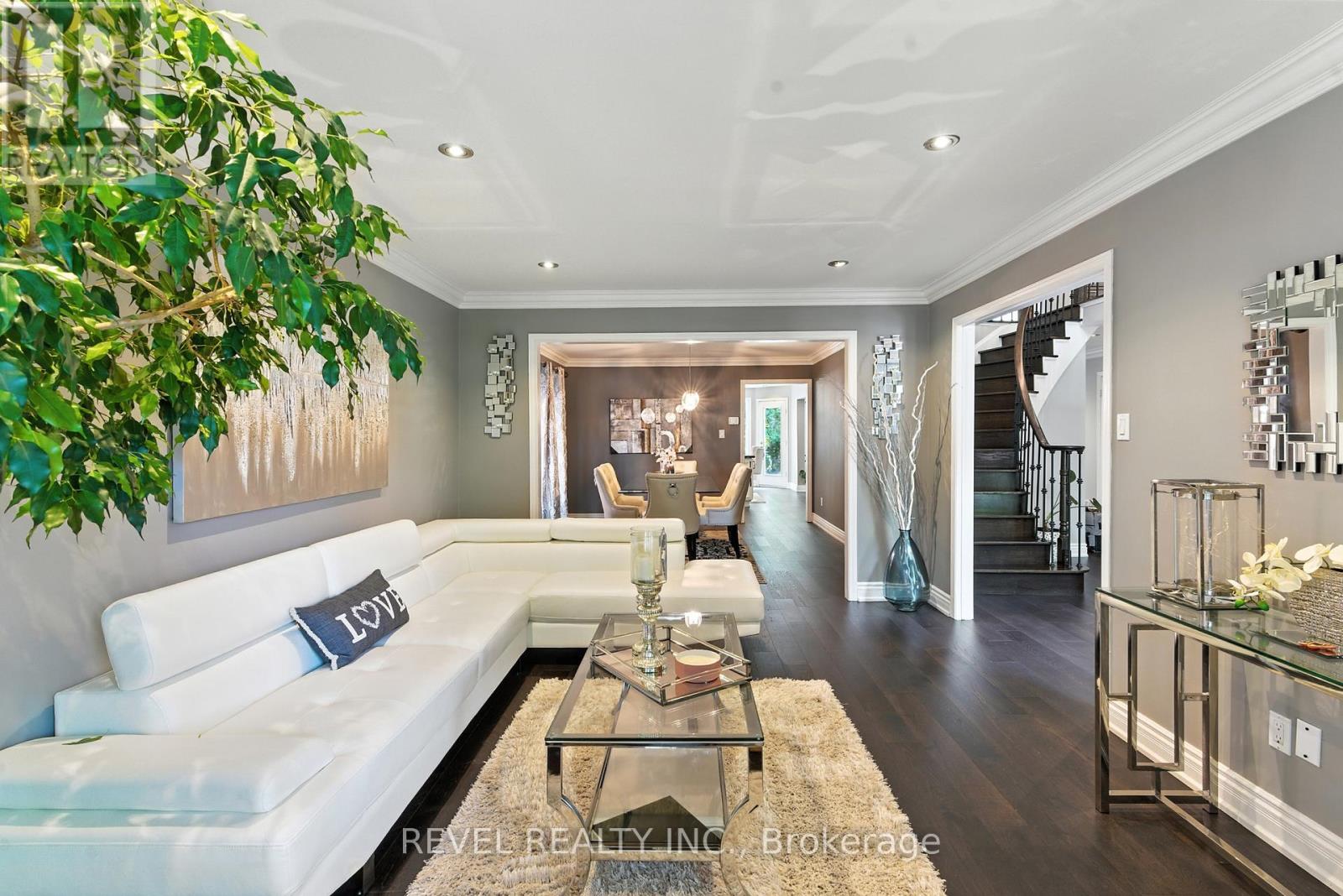 Photo 8 of 1251 White Lane, Oakville ON
