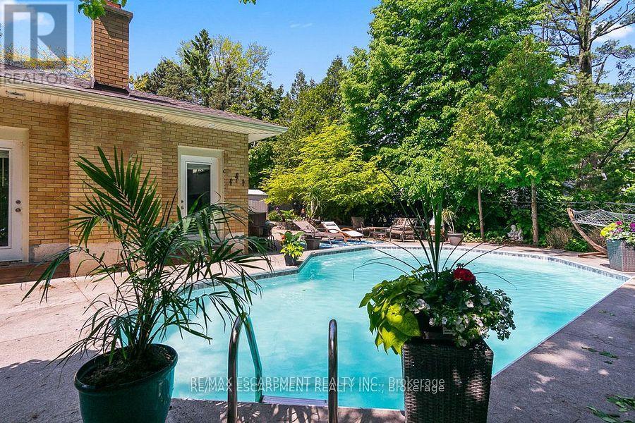 Photo 3 of 177 Woodhaven Park Drive, Oakville ON