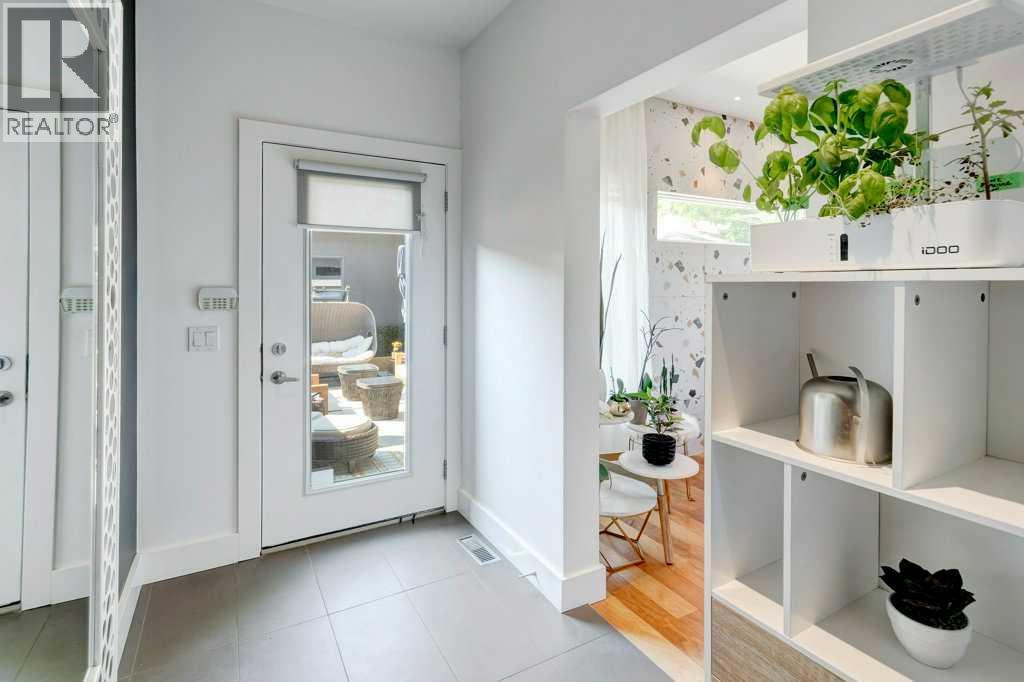 Photo 30 of 2421 29 Avenue Sw, Calgary AB