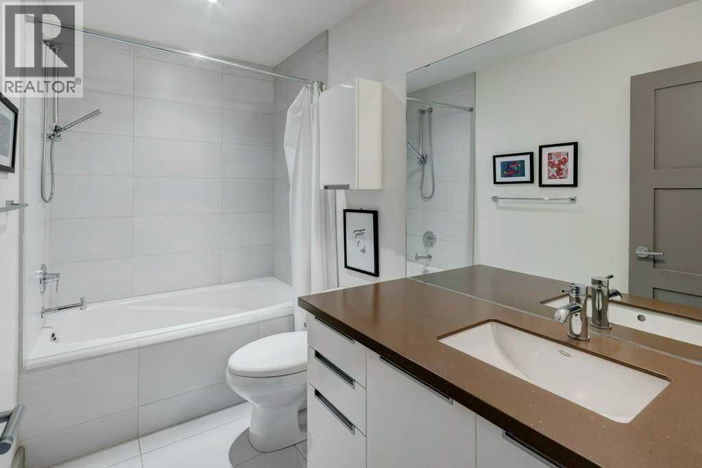 Photo 24 of 2421 29 Avenue Sw, Calgary AB