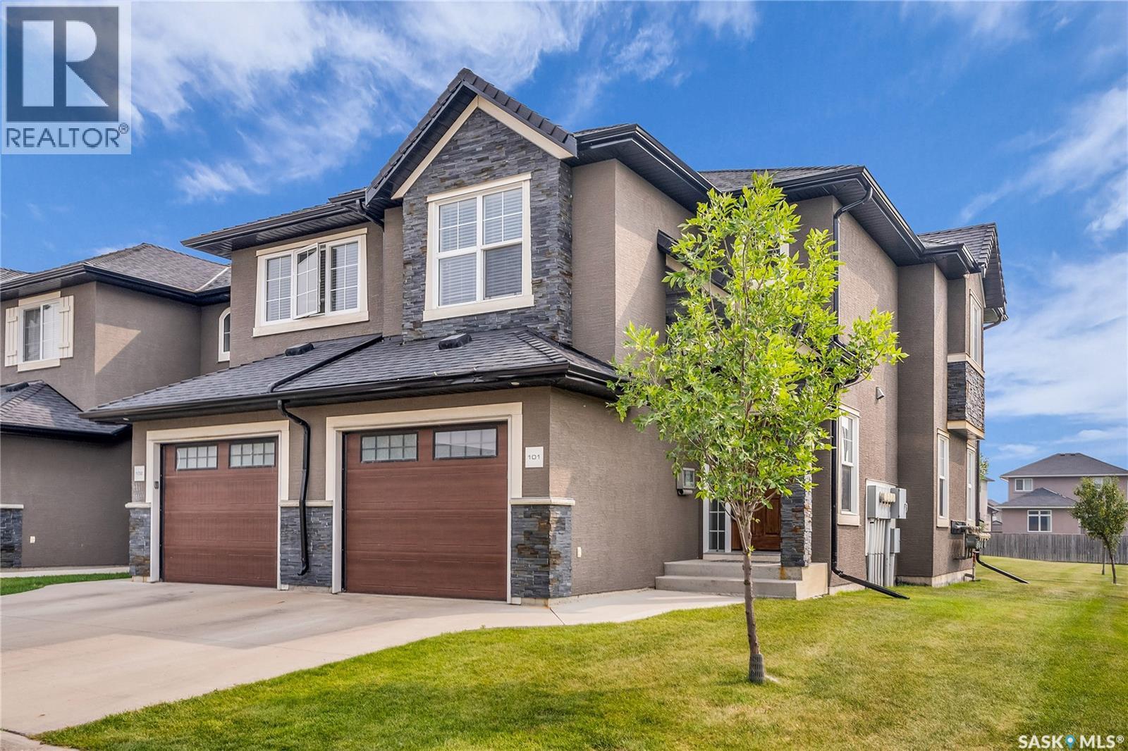 Photo 1 of 101 1303 Paton Crescent, Saskatoon SK