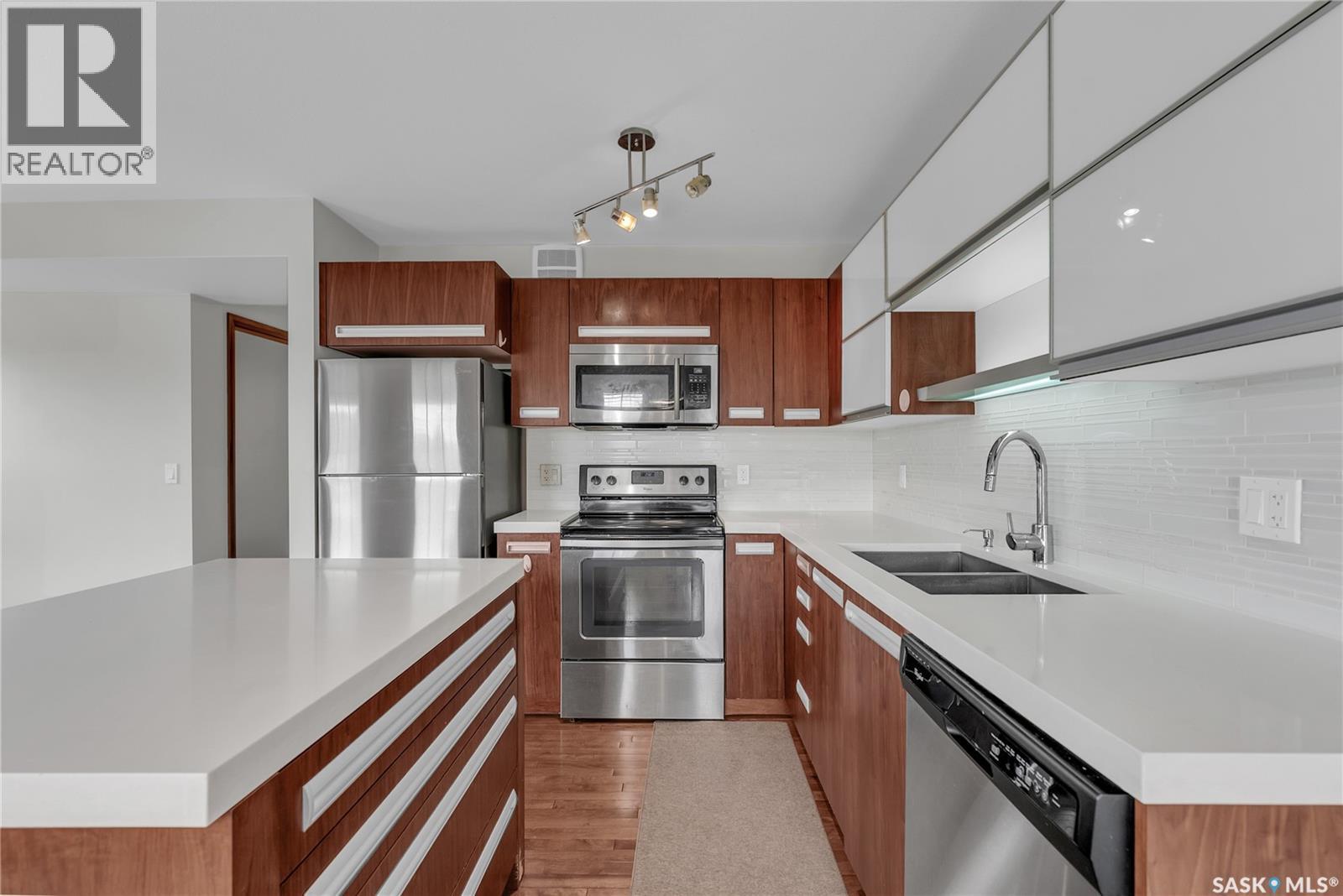 Photo 4 of 101 1303 Paton Crescent, Saskatoon SK