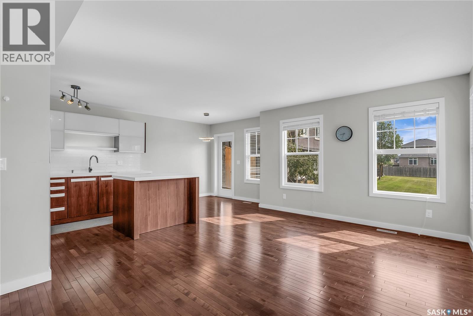 Photo 7 of 101 1303 Paton Crescent, Saskatoon SK