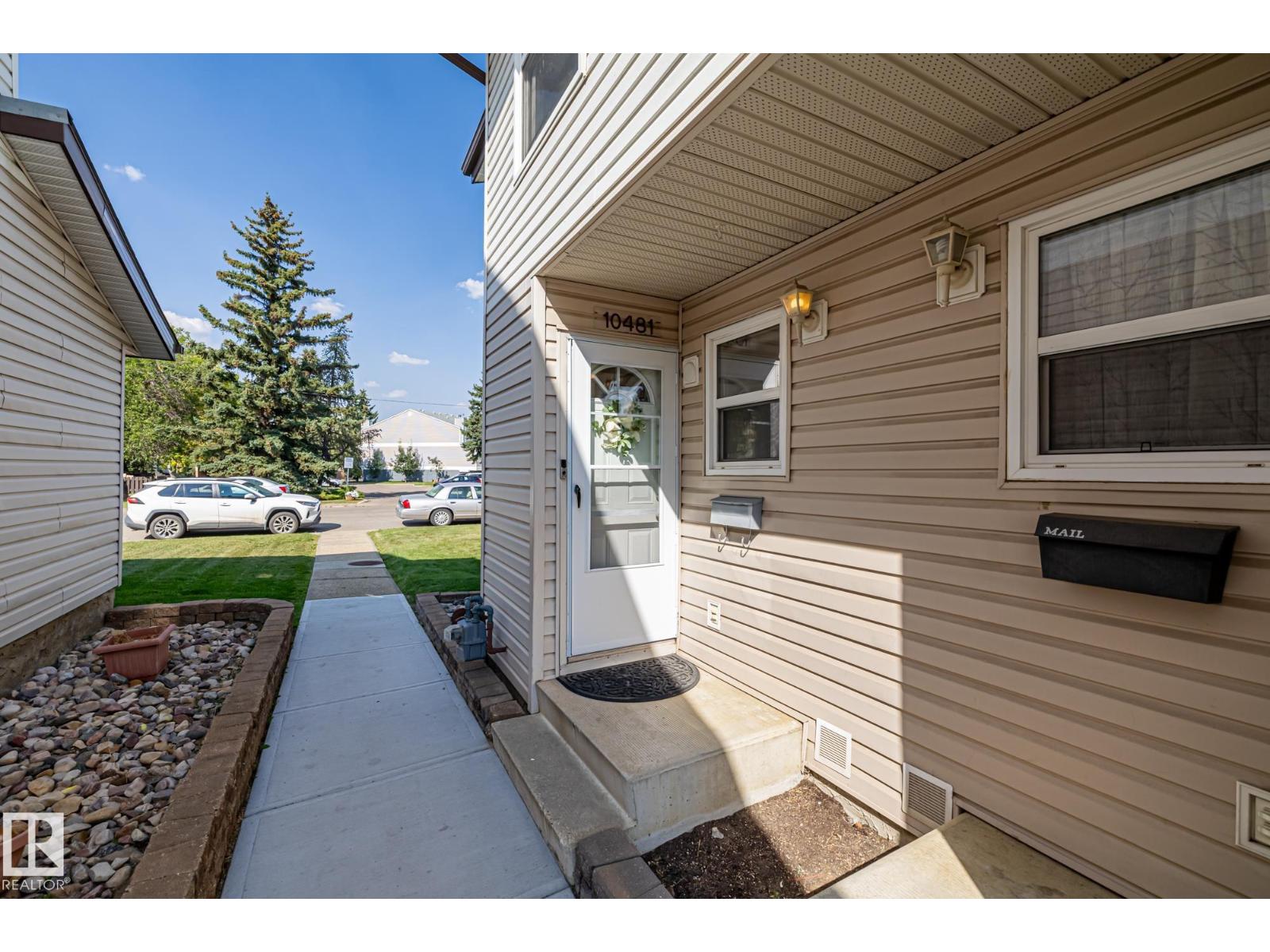 Photo 26 of 10481 24 Av Nw, Edmonton AB