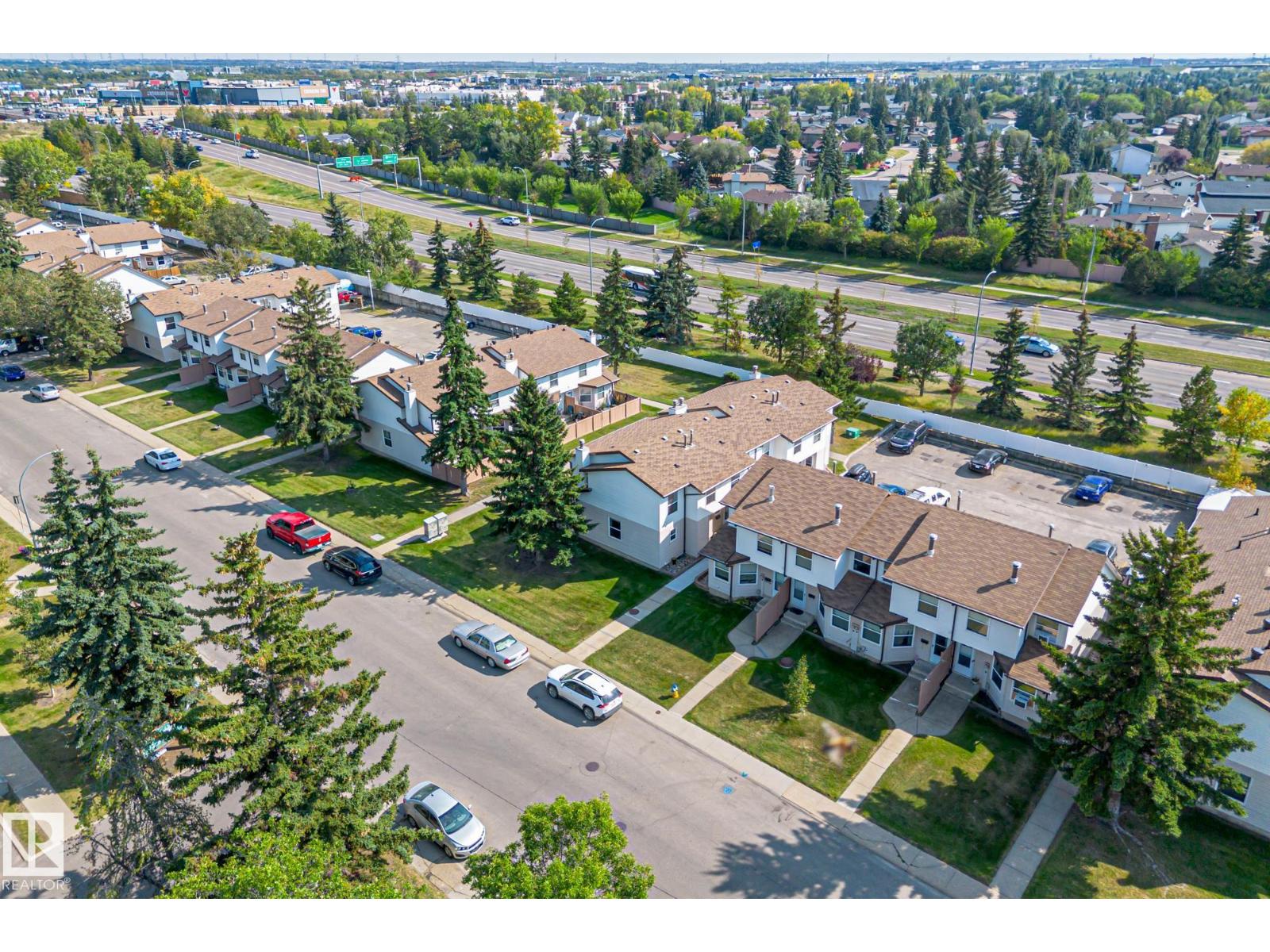 Photo 44 of 10481 24 Av Nw, Edmonton AB