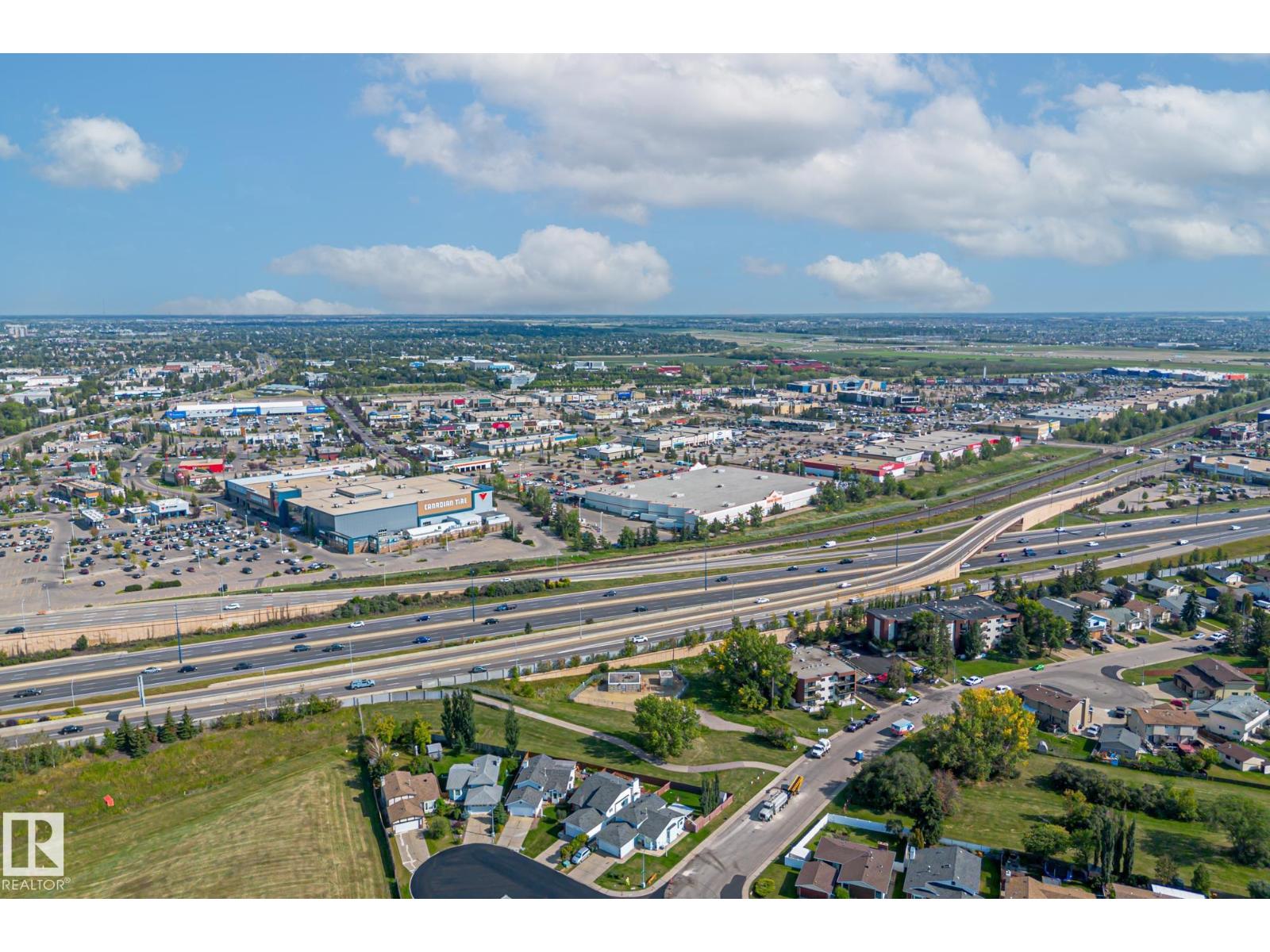 Photo 47 of 10481 24 Av Nw, Edmonton AB