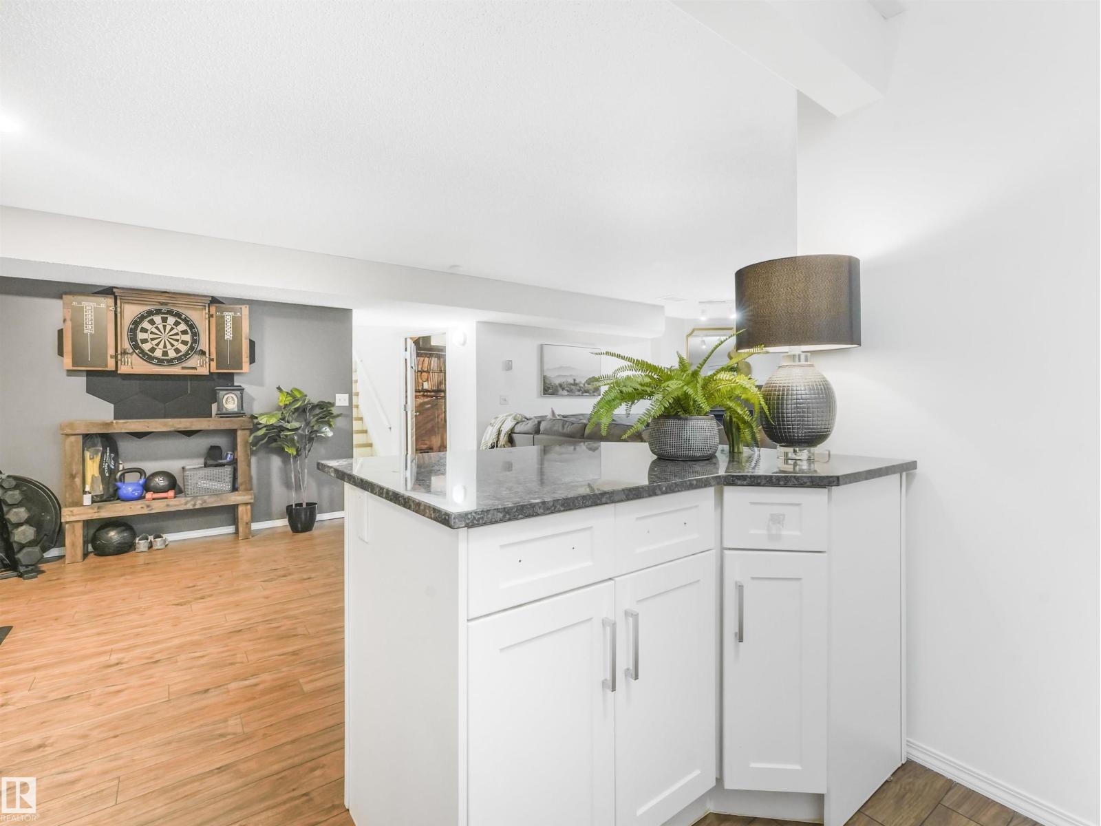 Photo 43 of 504 Byrne Cr Sw, Edmonton AB