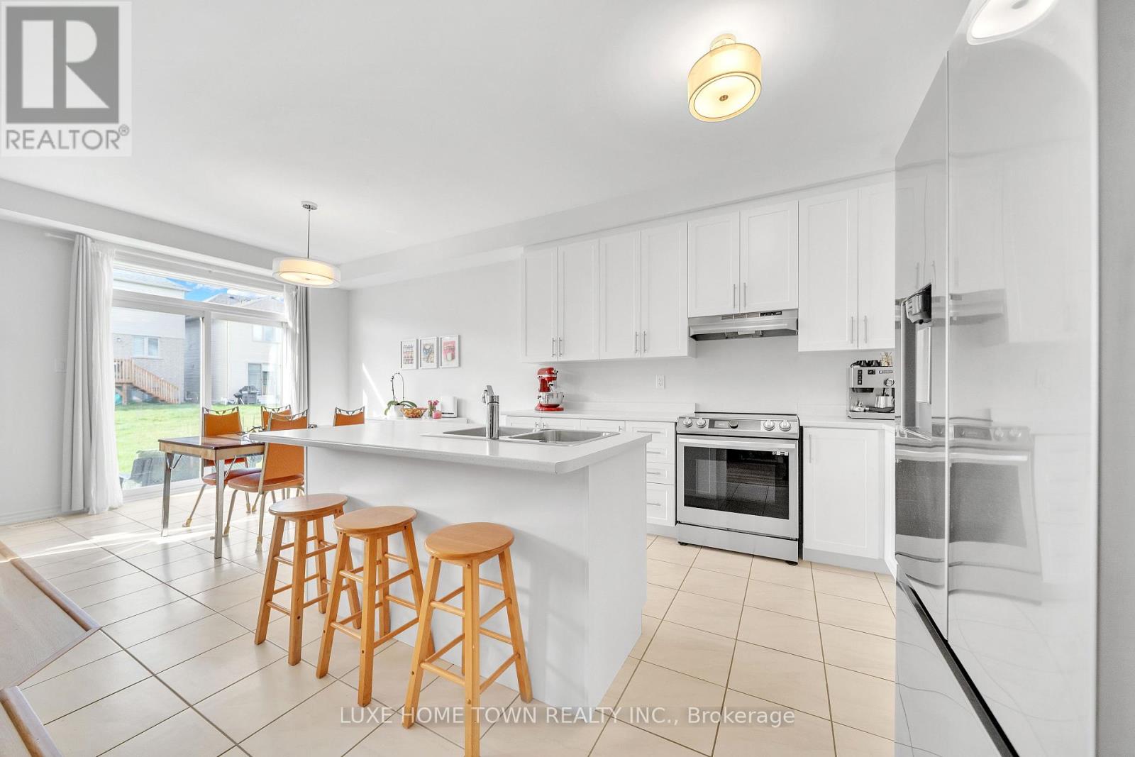 Photo 28 of 39 Spicer Street, Centre Wellington ON