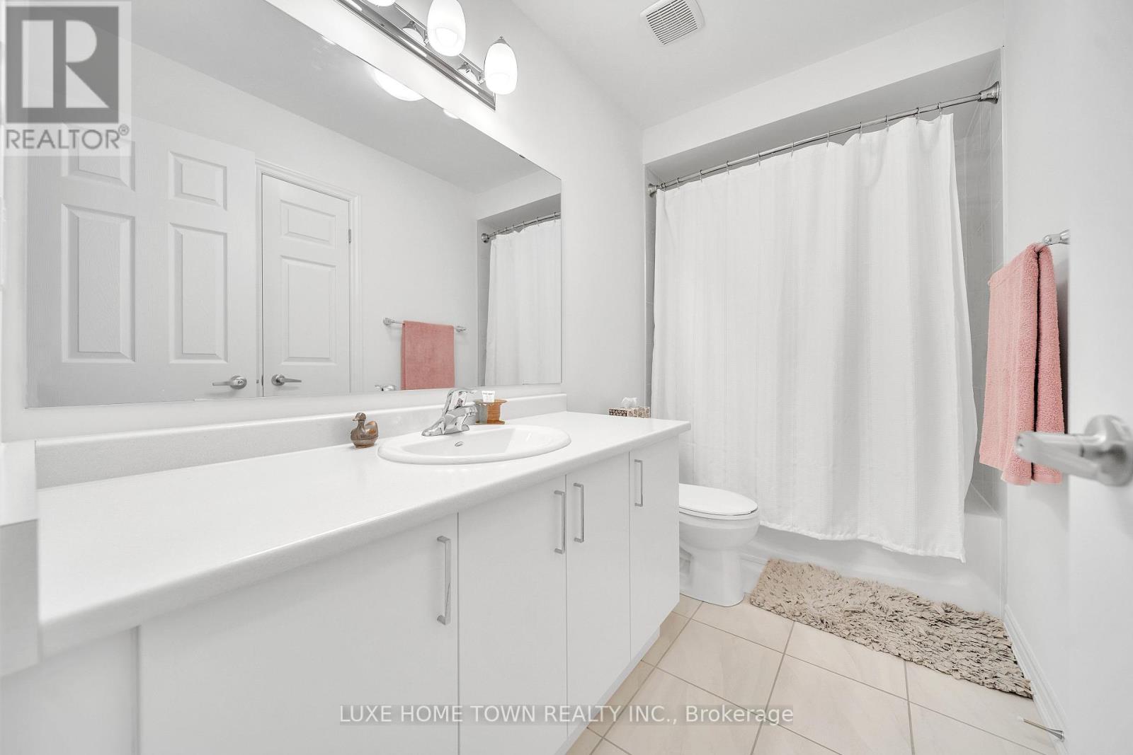 Photo 38 of 39 Spicer Street, Centre Wellington ON