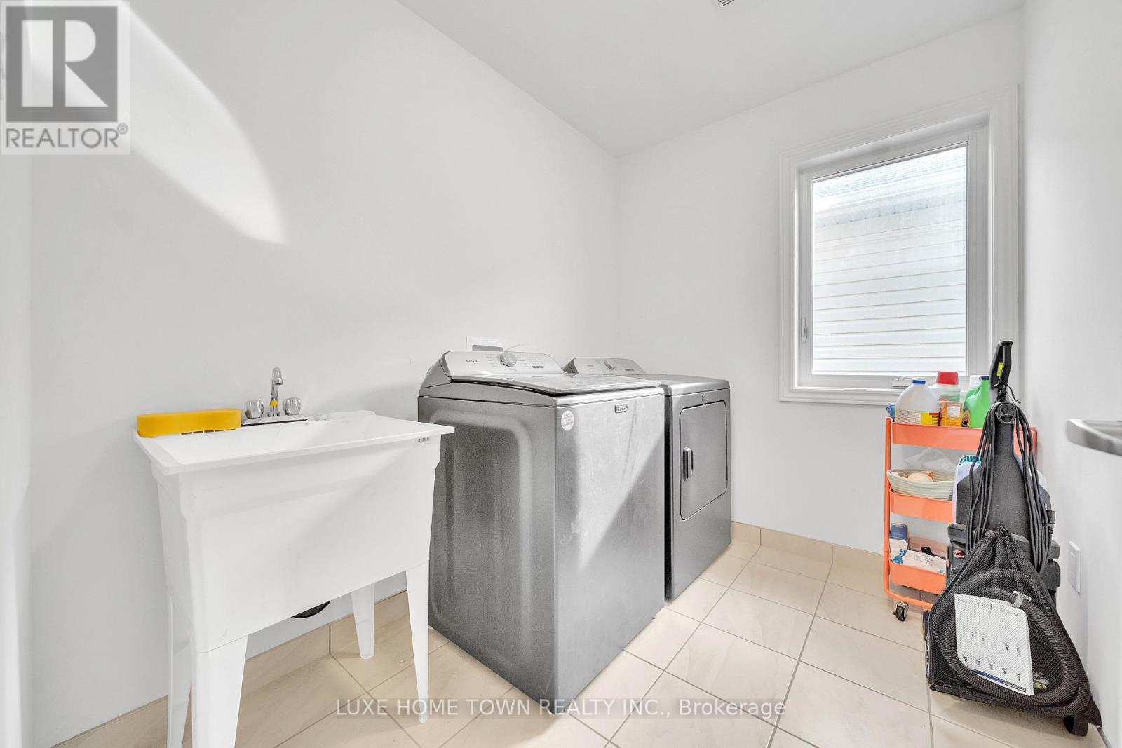 Photo 39 of 39 Spicer Street, Centre Wellington ON