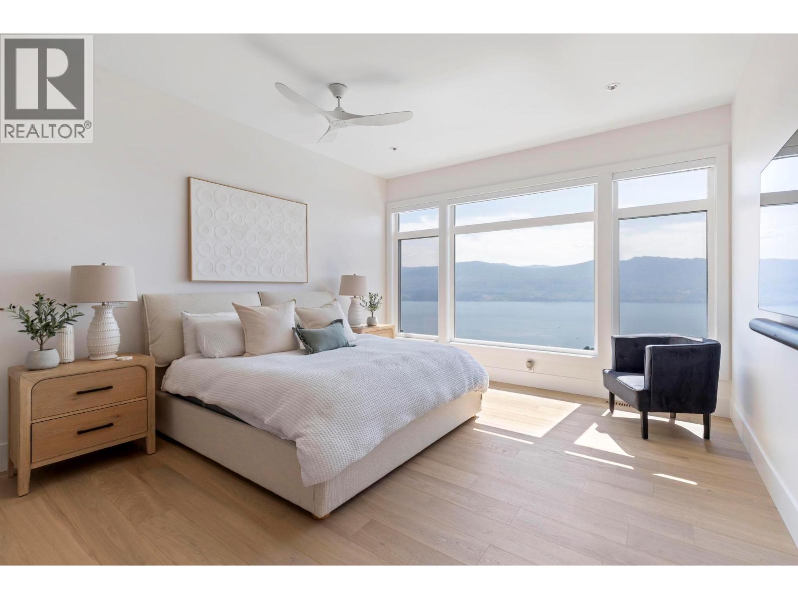  1391 Vineyard Drive, West Kelowna