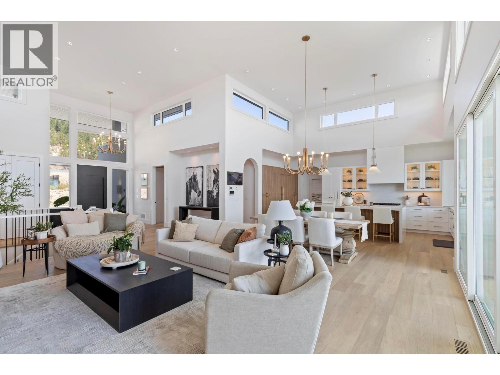 1391 Vineyard Drive, West Kelowna