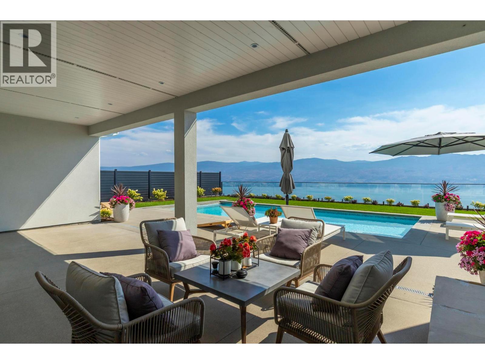  1391 Vineyard Drive, West Kelowna