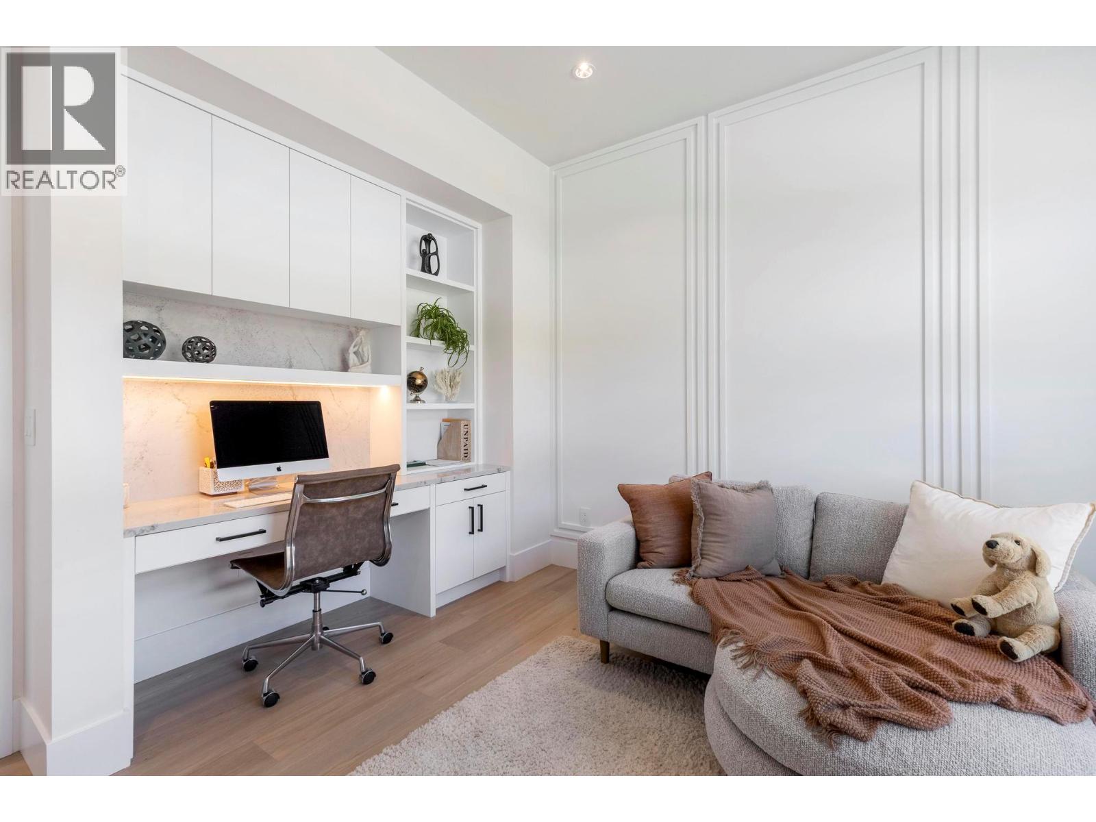  1391 Vineyard Drive, West Kelowna