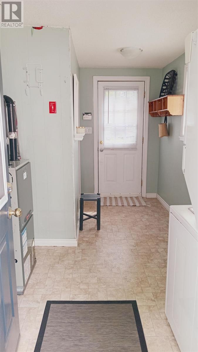 Photo 20 of 90 Glenwood Ave, Sault Ste Marie ON
