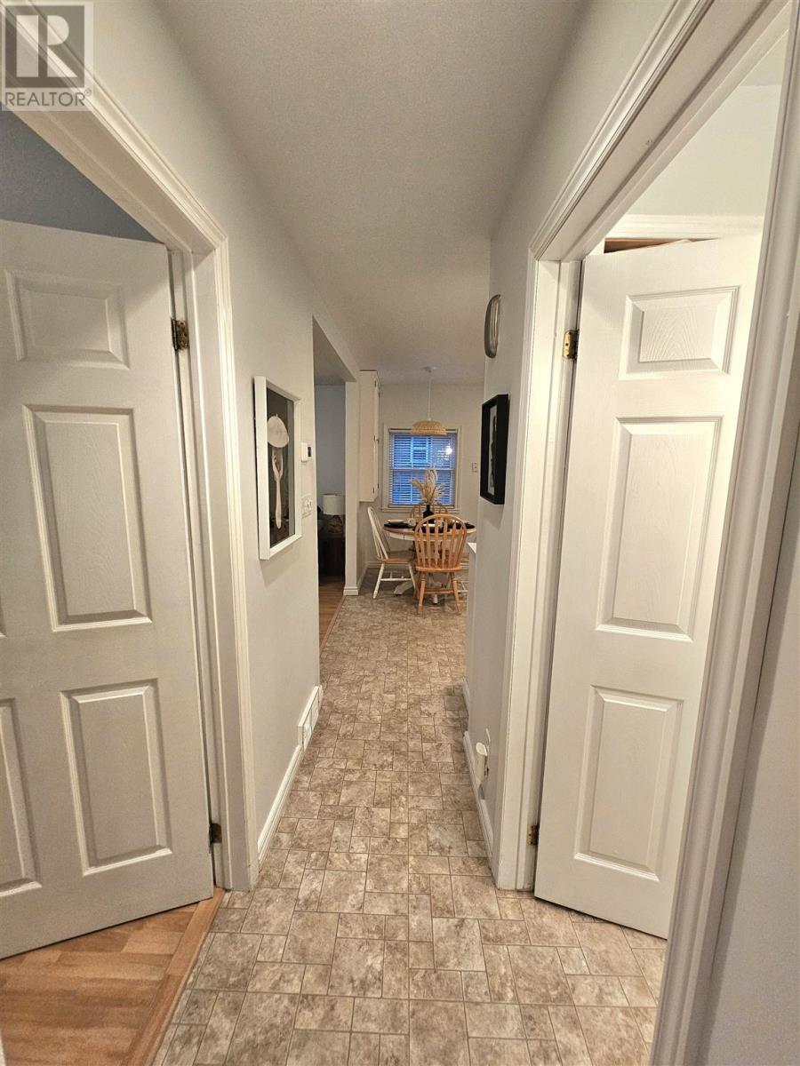 Photo 30 of 90 Glenwood Ave, Sault Ste Marie ON