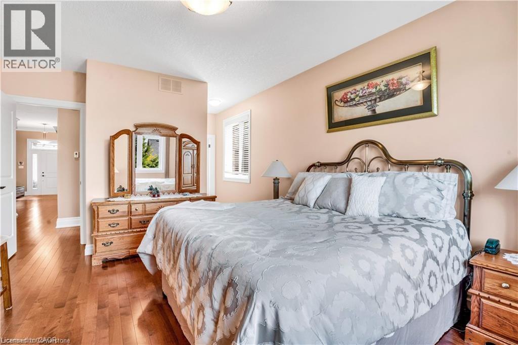 Photo 16 of 119 Gerber Meadows Drive, Wellesley ON
