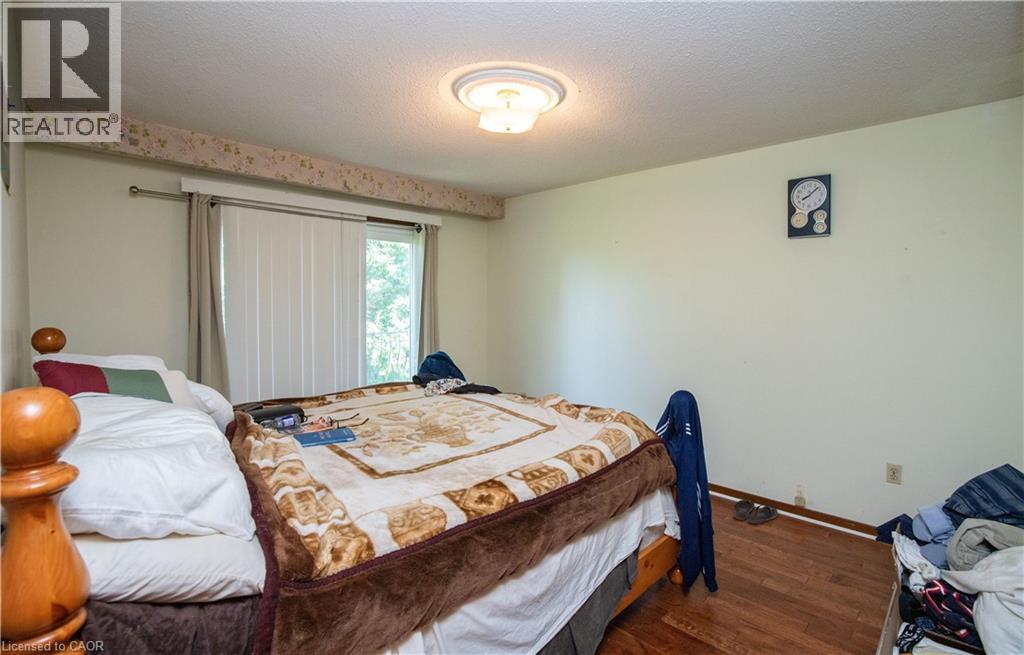 Photo 26 of 185 Lavina Crescent, Hamilton ON