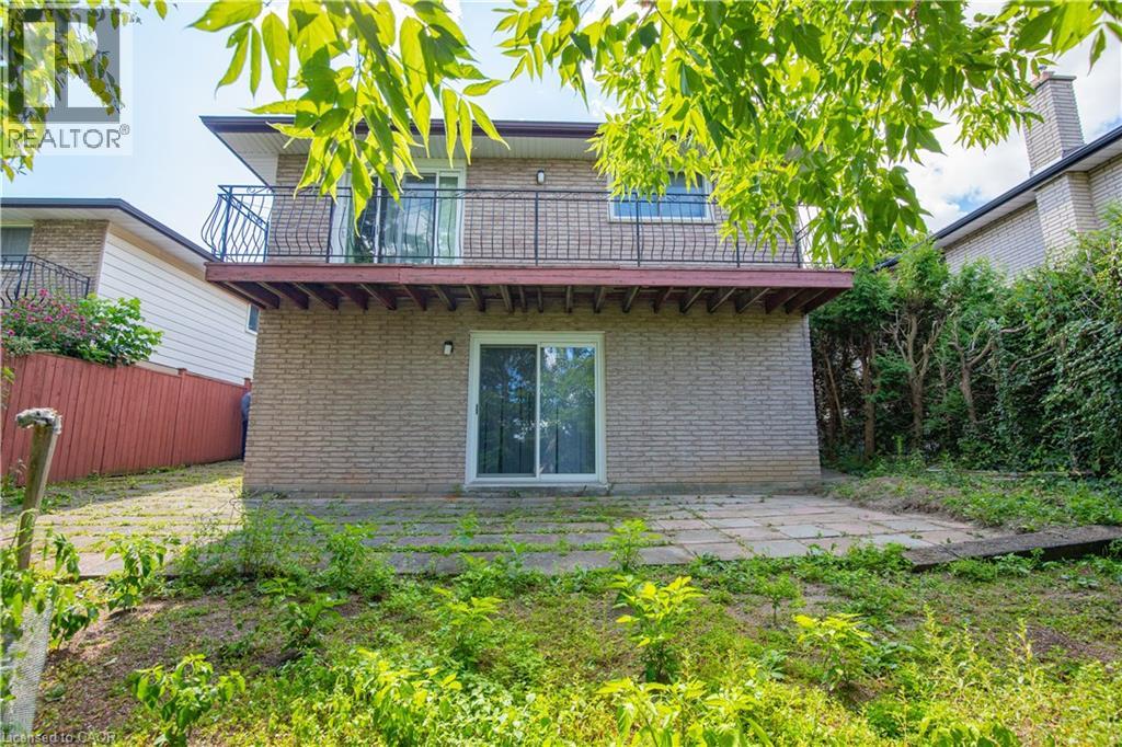 Photo 31 of 185 Lavina Crescent, Hamilton ON