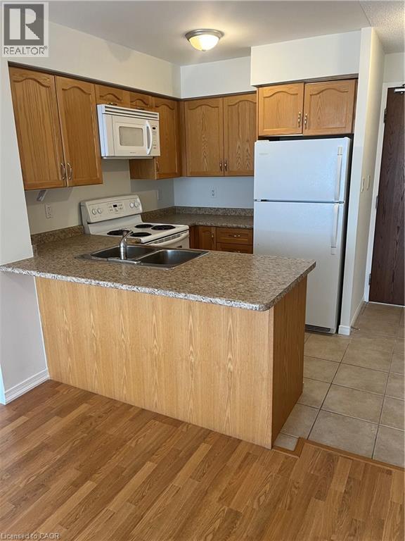 Photo 3 of 2272 Keele Street Unit 310, Toronto ON