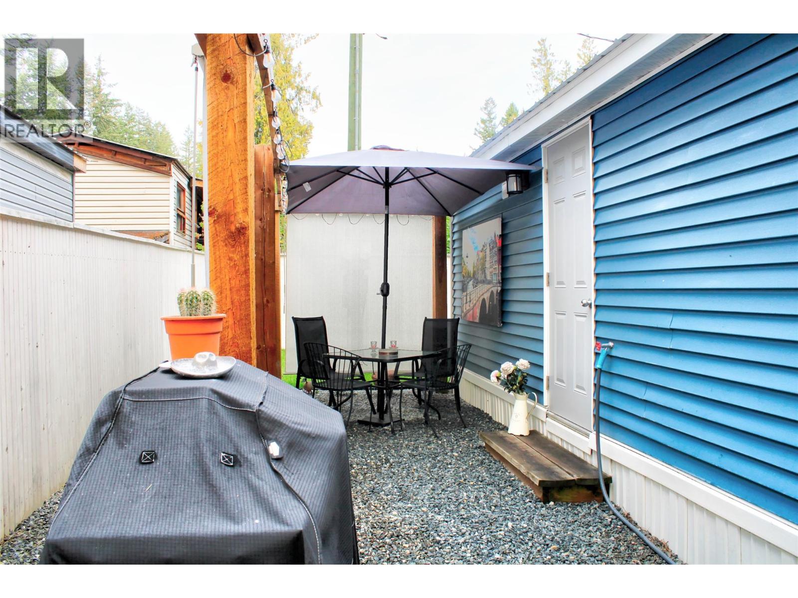4 6588 97A Highway, Enderby