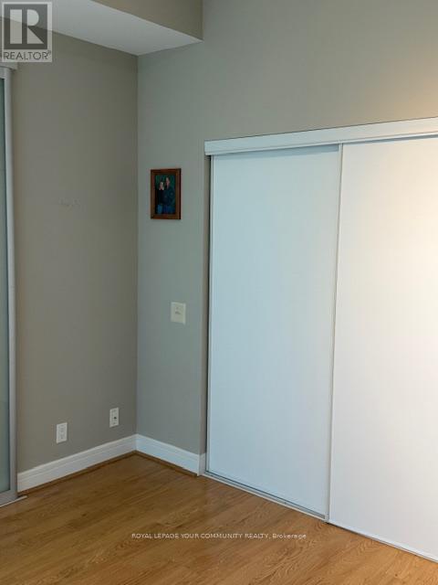 Photo 11 of 716 112 George Street Sw, Toronto ON