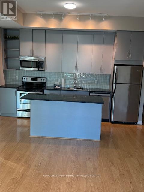Photo 5 of 716 112 George Street Sw, Toronto ON