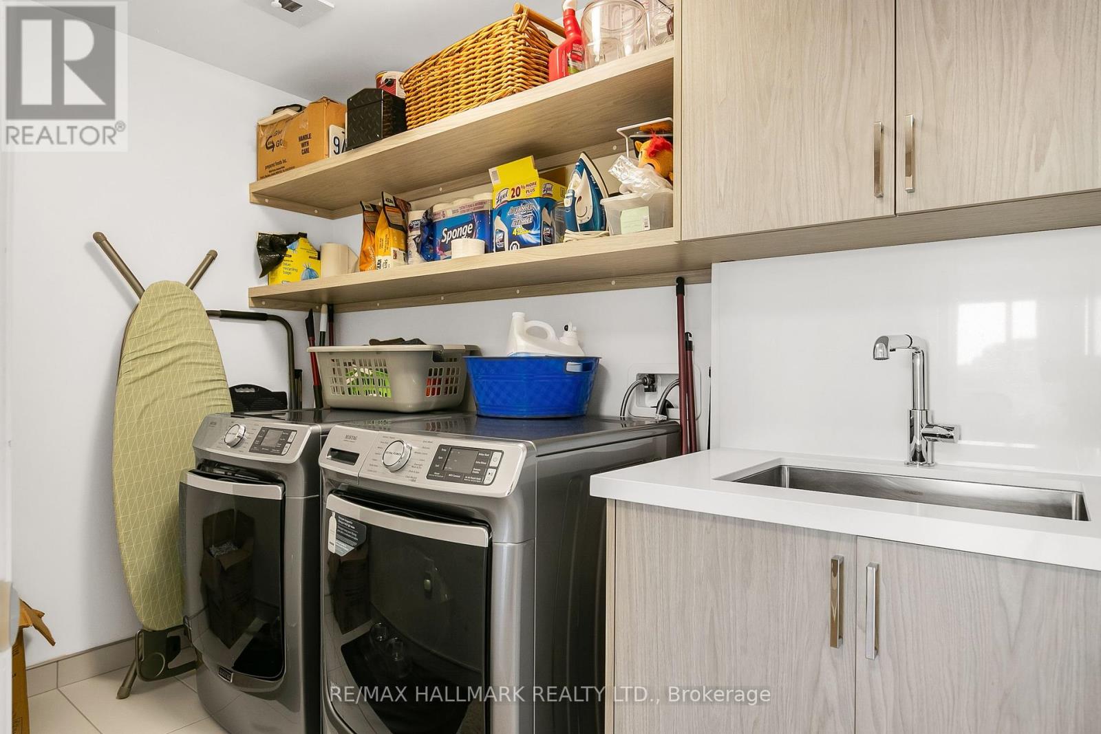 Photo 35 of 406 1700 Avenue Road, Toronto ON