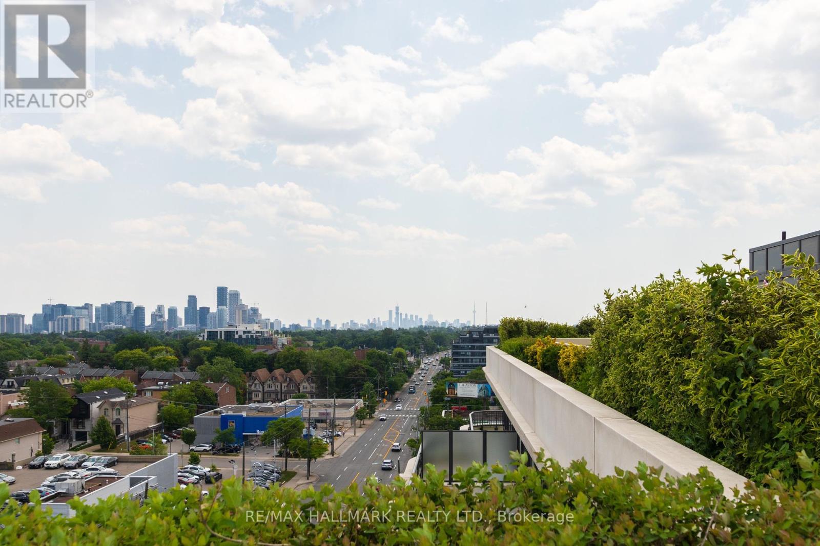 Photo 37 of 406 1700 Avenue Road, Toronto ON