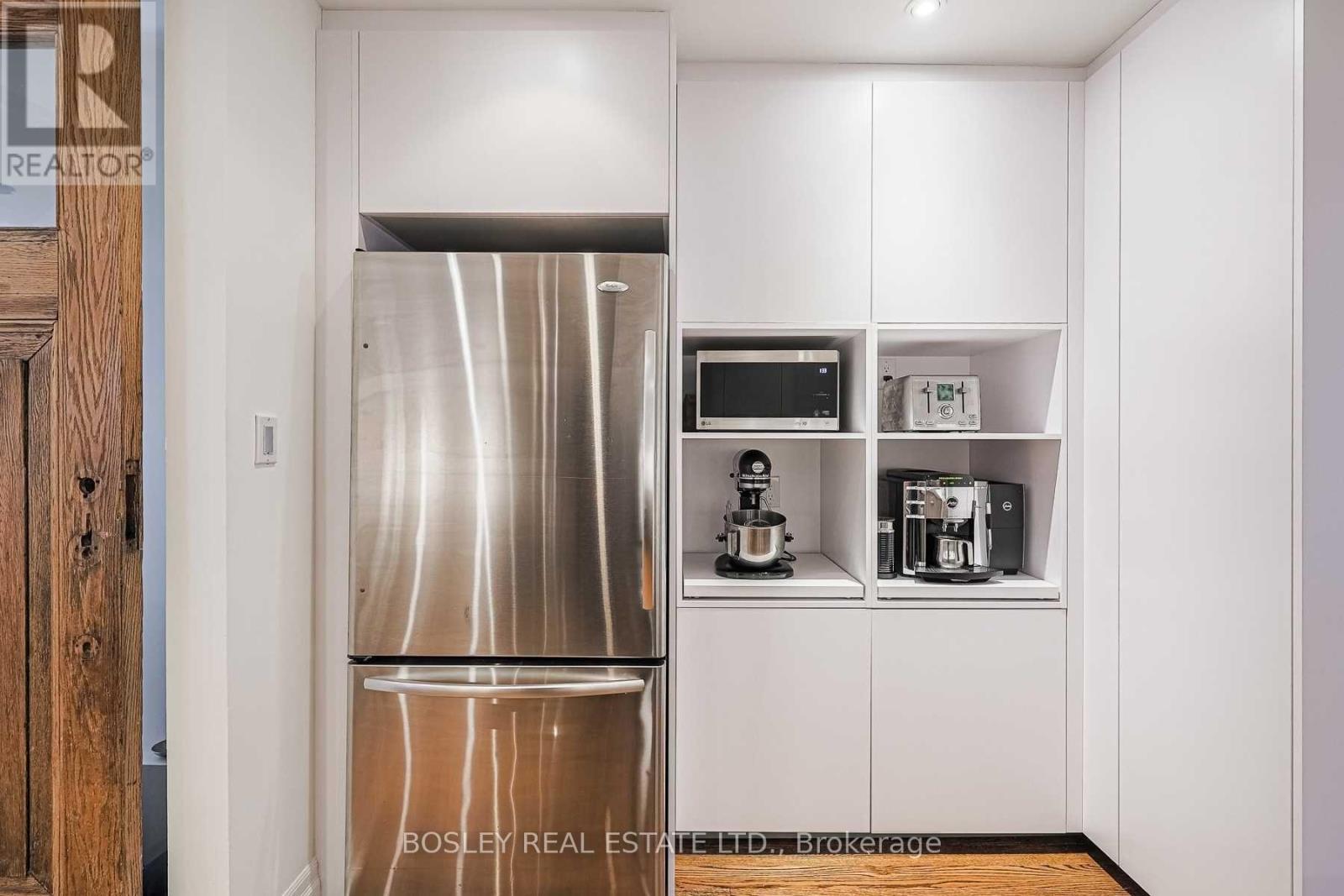 Photo 11 of 56 Helena Avenue, Toronto ON