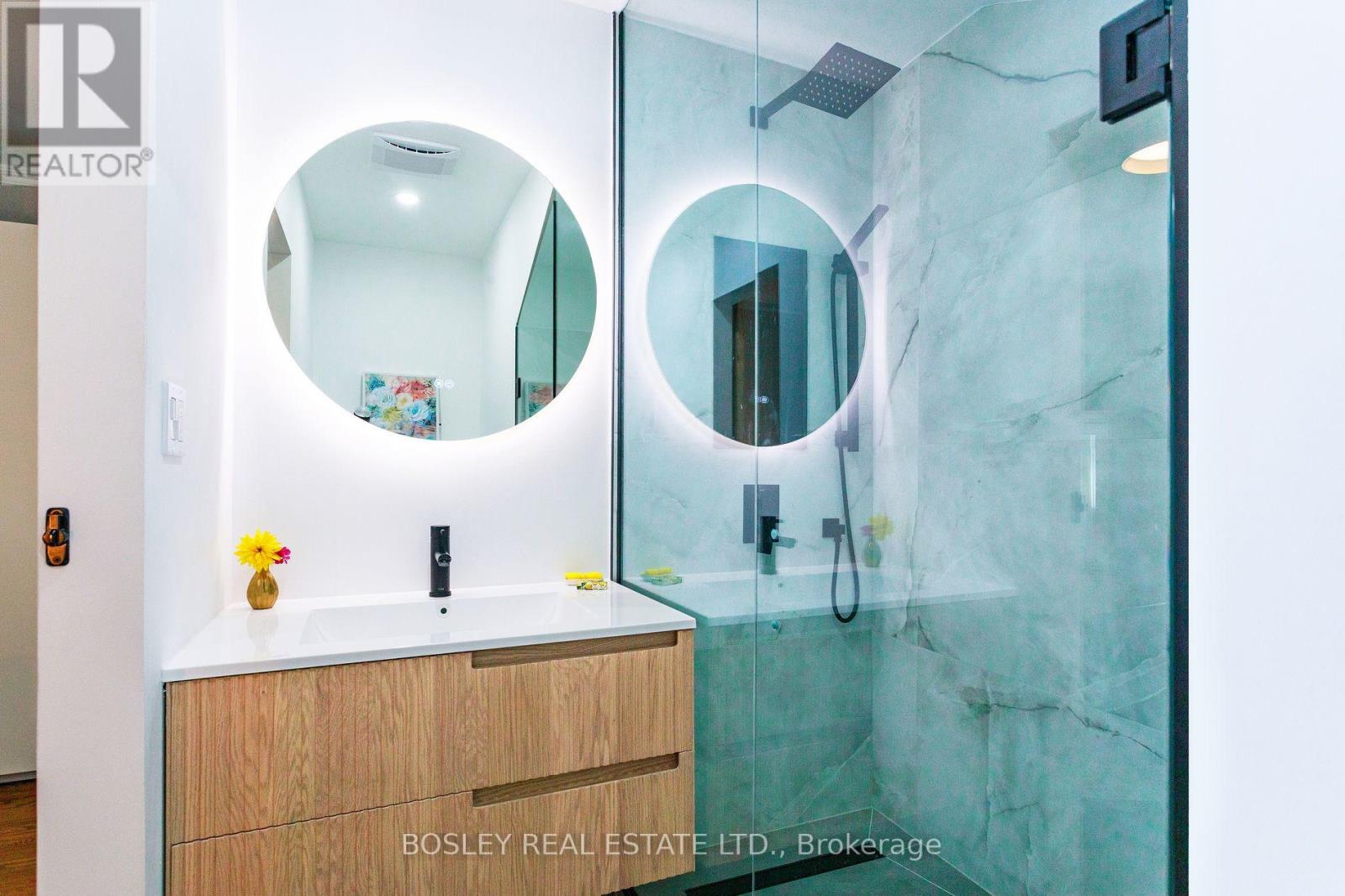 Photo 19 of 56 Helena Avenue, Toronto ON
