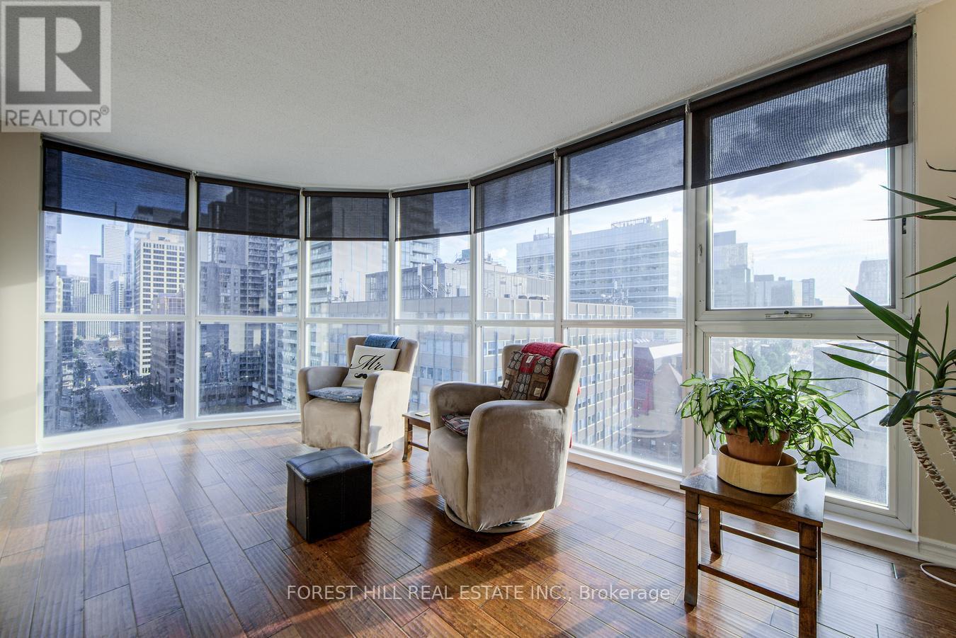 Photo 11 of 1606 801 Bay Street, Toronto ON
