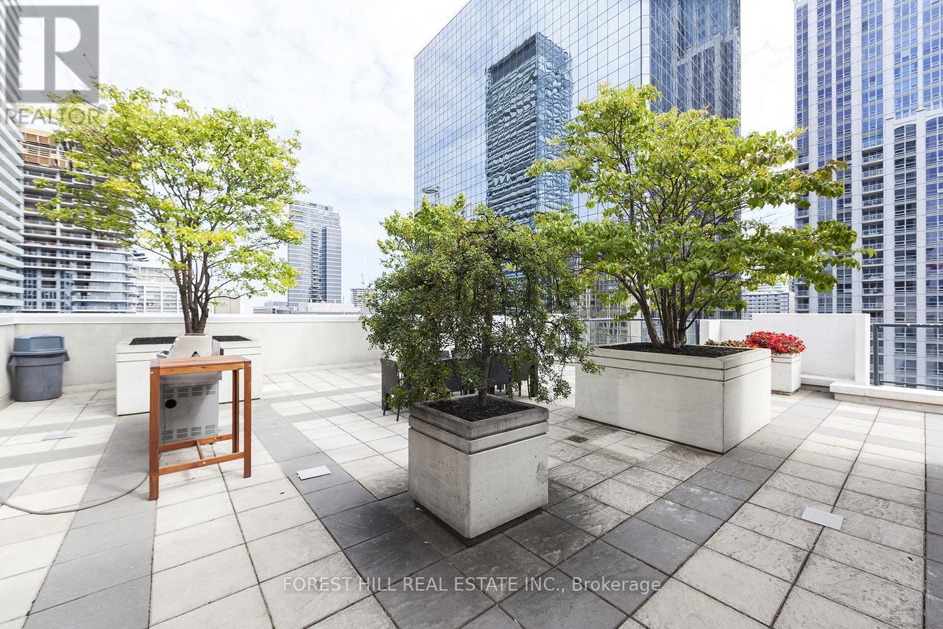Photo 33 of 1606 801 Bay Street, Toronto ON