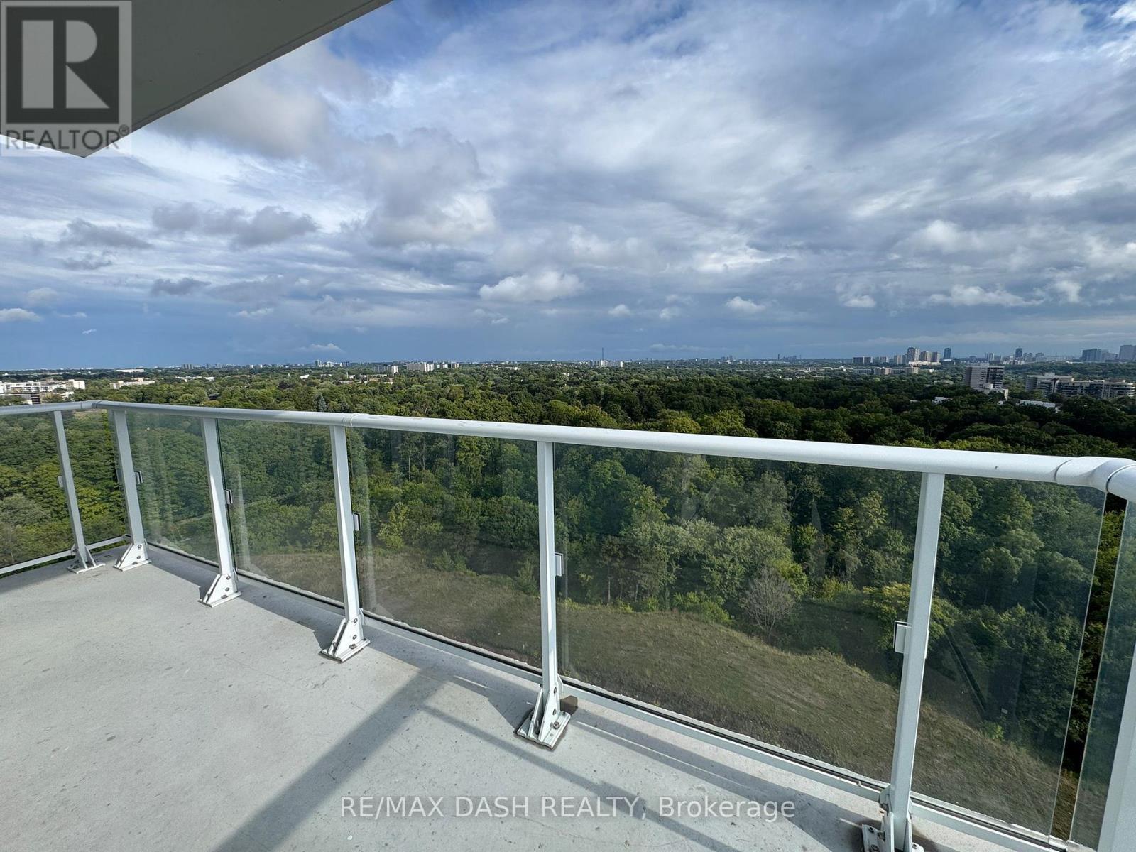 Photo 19 of 1702 10 Deerlick Court, Toronto ON