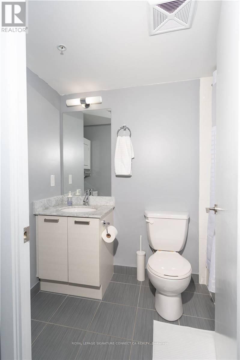 Photo 14 of 1033 68 Abell Street, Toronto ON