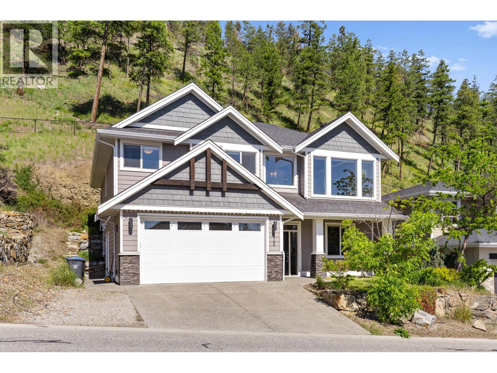 272 Upper Canyon Drive North, Kelowna