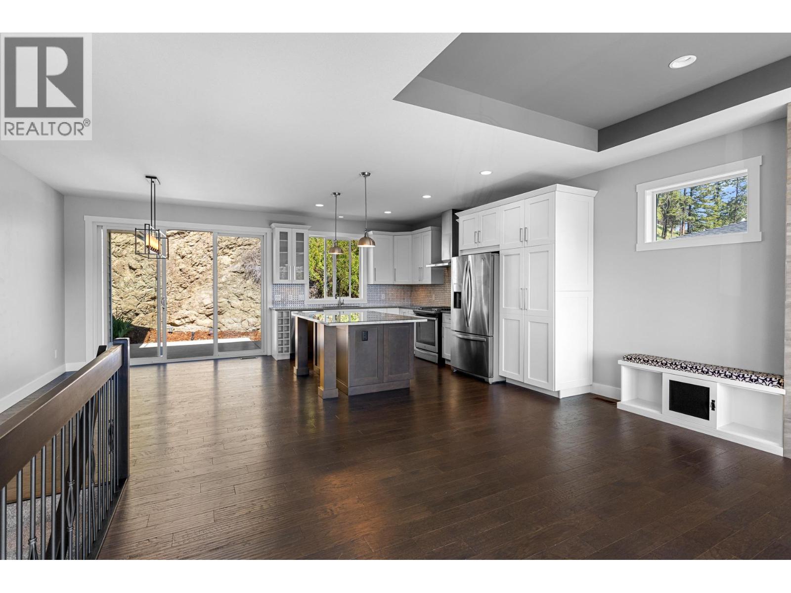  272 Upper Canyon Drive North, Kelowna