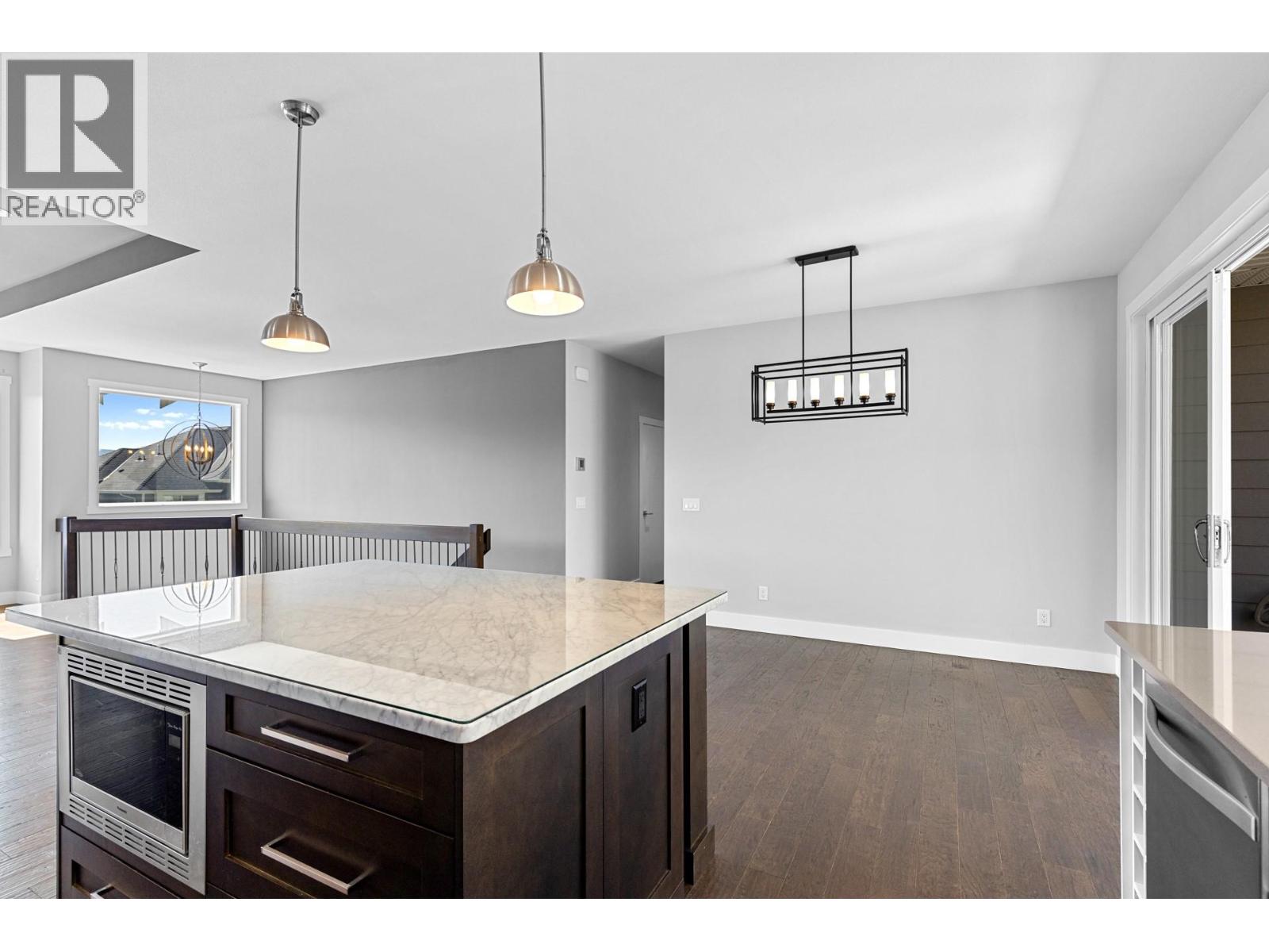  272 Upper Canyon Drive North, Kelowna