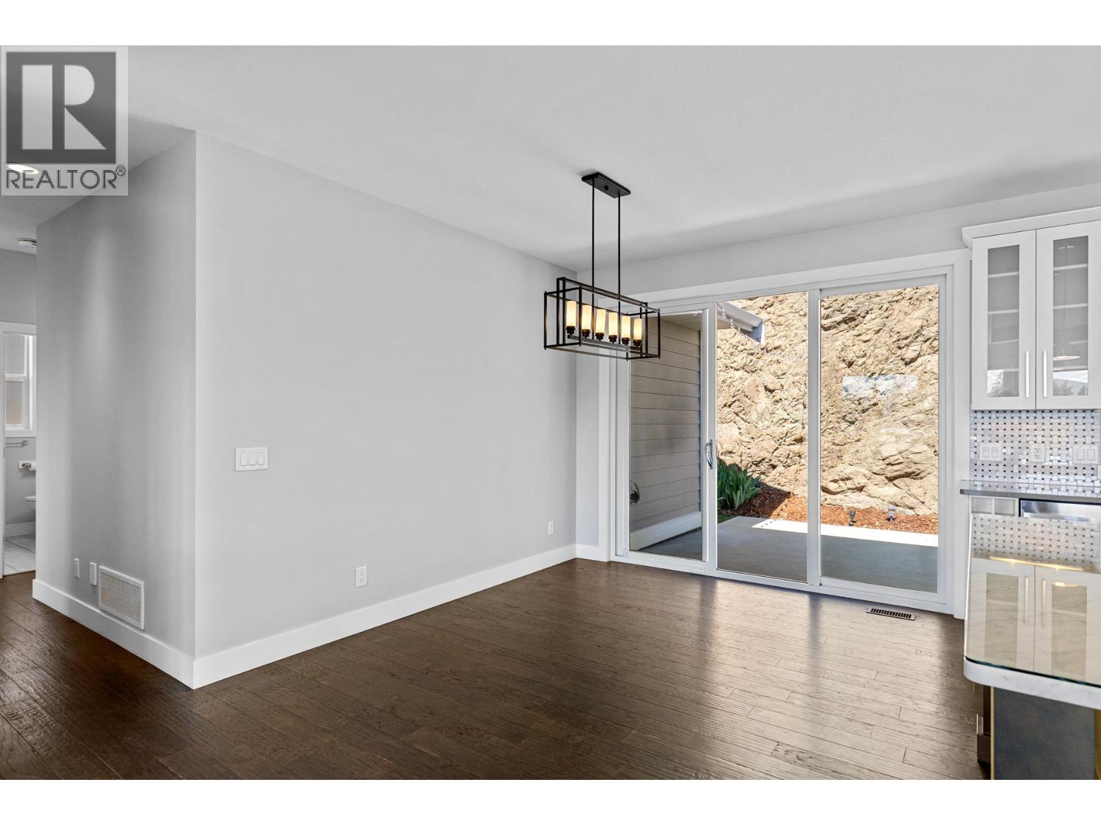  272 Upper Canyon Drive North, Kelowna