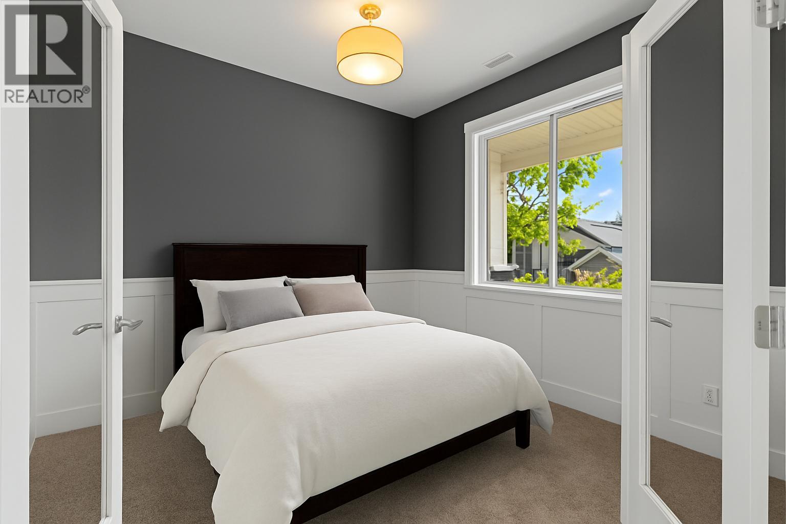  272 Upper Canyon Drive North, Kelowna