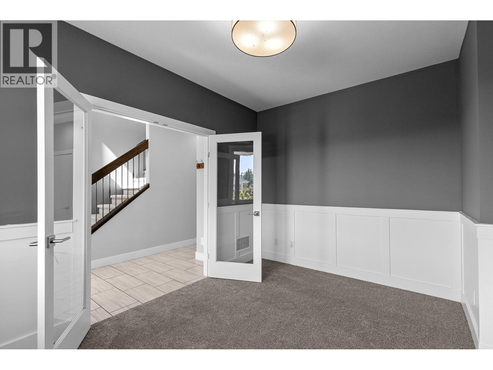  272 Upper Canyon Drive North, Kelowna