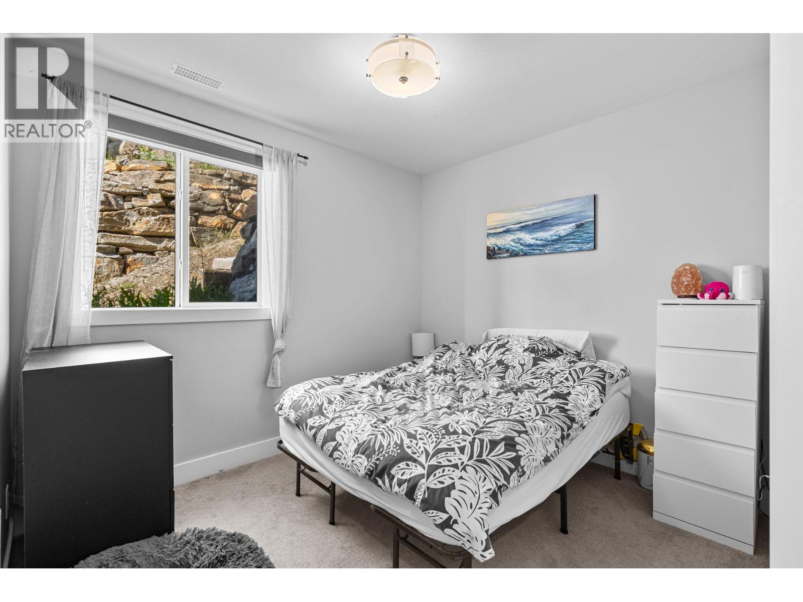  272 Upper Canyon Drive North, Kelowna