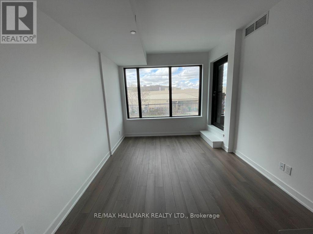 Photo 7 of 203 2799 Kingston Road, Toronto ON