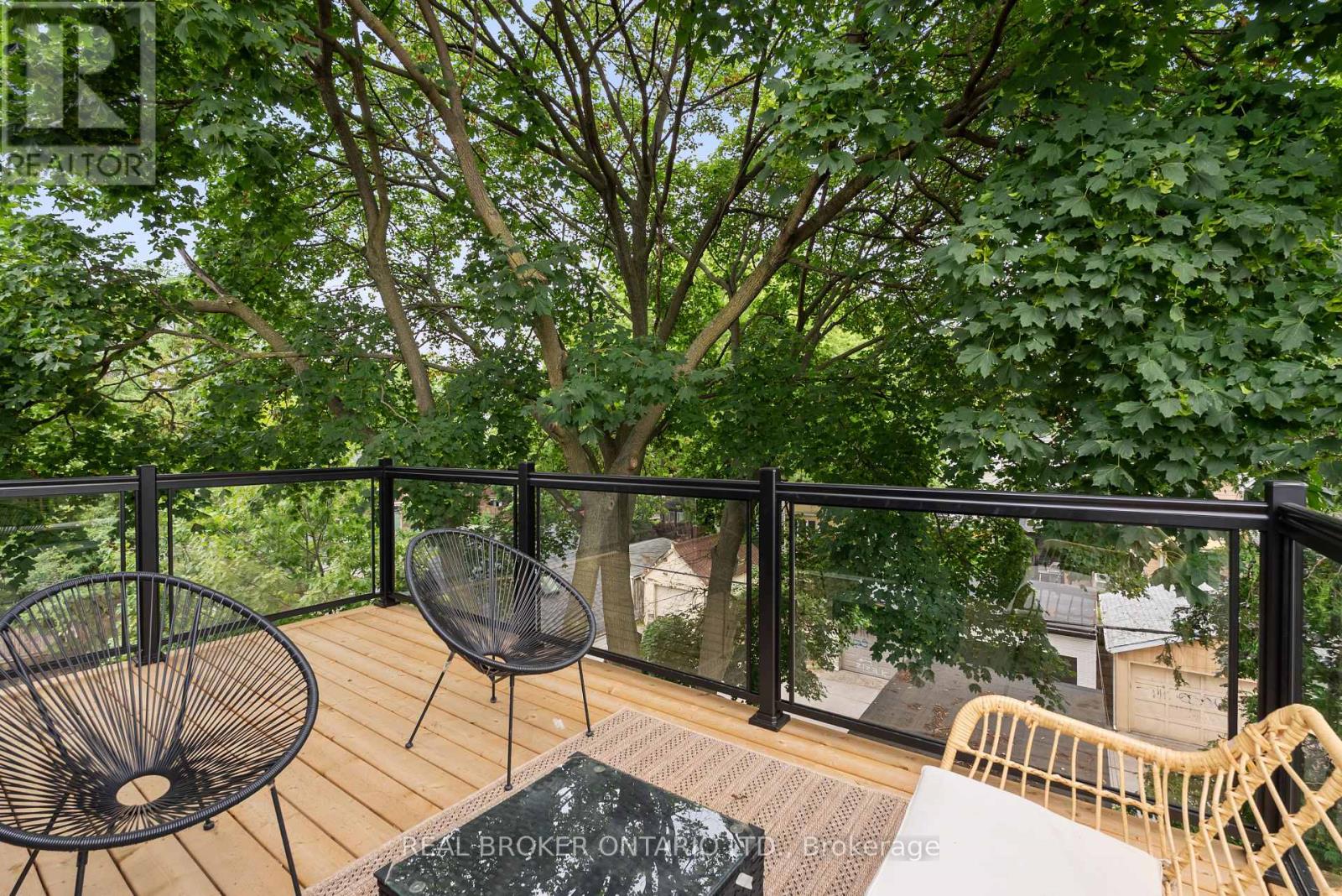Photo 45 of 98 Hogarth Avenue, Toronto ON