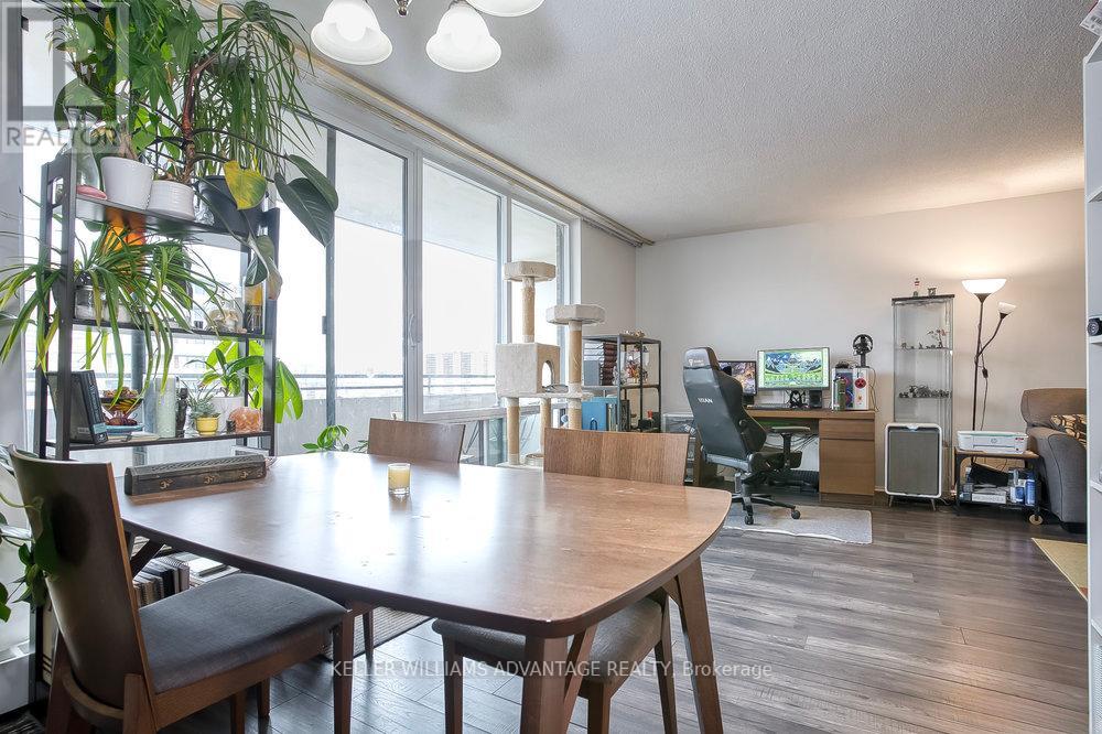 Photo 13 of 1410 101 Prudential Drive, Toronto ON