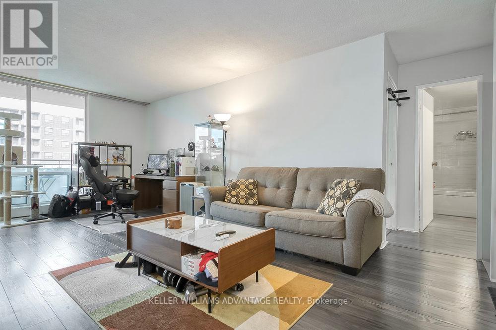 Photo 6 of 1410 101 Prudential Drive, Toronto ON