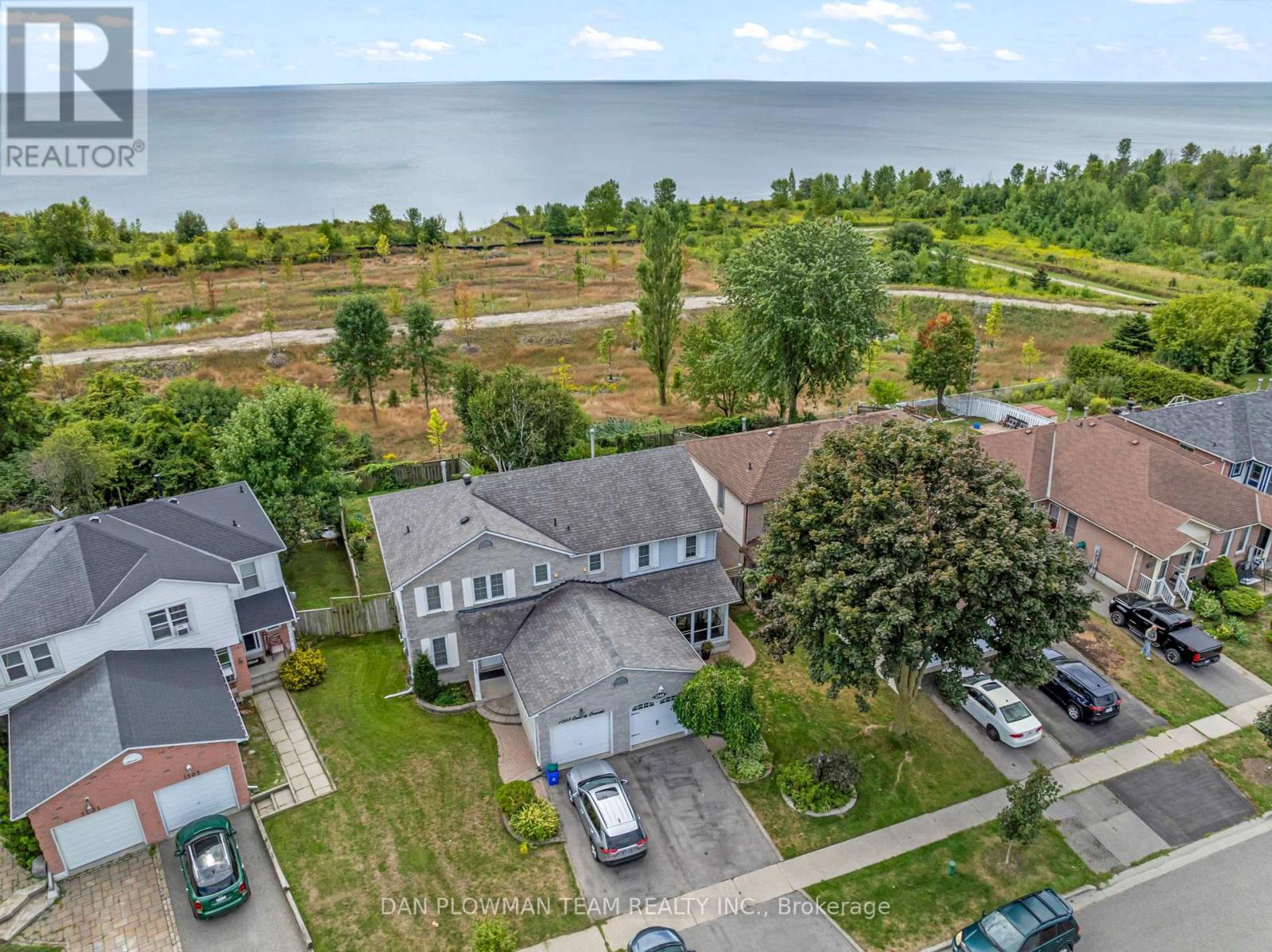 Photo 4 of 1509 Connery Crescent, Oshawa ON