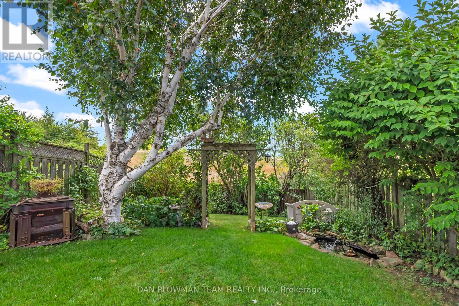 Photo 41 of 1509 Connery Crescent, Oshawa ON