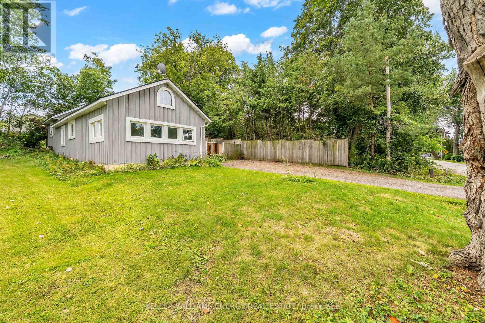 Photo 33 of 247 Williams Point Road, Scugog ON