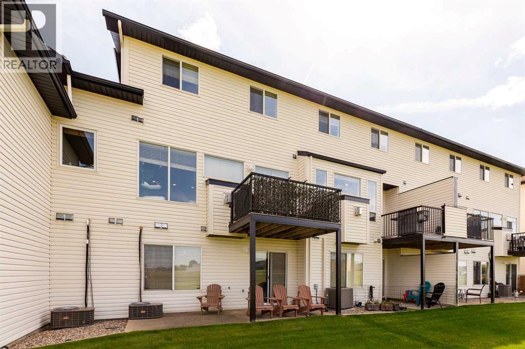 Photo 29 of 48 295 Blackfoot Road W, Lethbridge AB